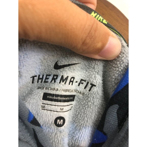 Nike Boys Camo Hooded Sweatshirt size medium - Picture 5 of 6